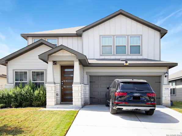 1226 William Crest, New Braunfels, TX 78130