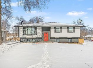 2100 Randolph St, Leavenworth, KS 66048