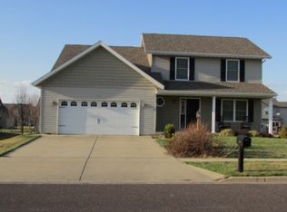 1425 Jadens Way, Washington, IL 61571