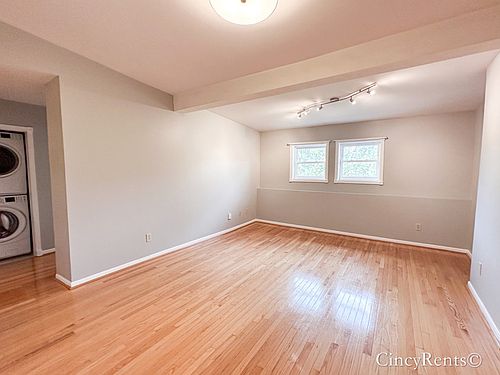 3rd image of 2126 Fulton Ave APT 6