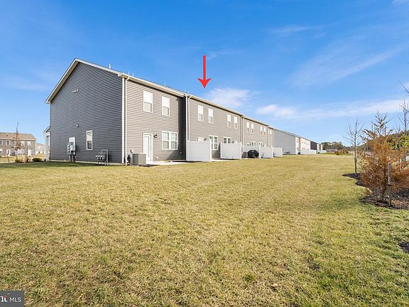 4th image of 214 Hermosa Dr