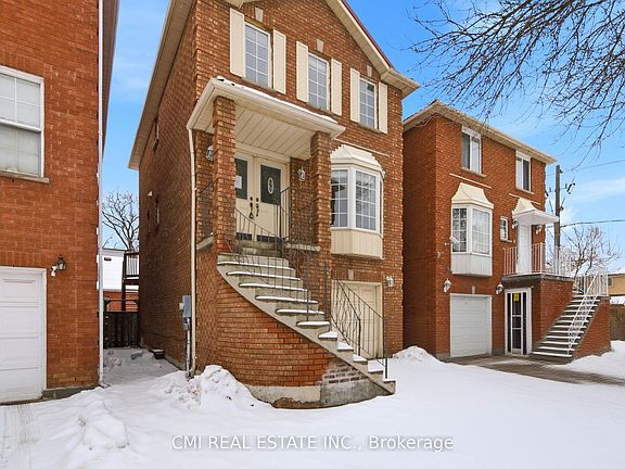 2nd image of 3 Forest Point Dr