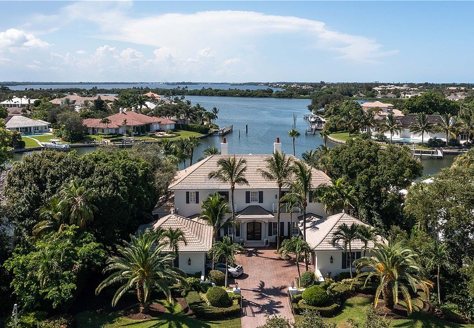 215 Rudder Rd, Vero Beach, FL 32963 | Zillow