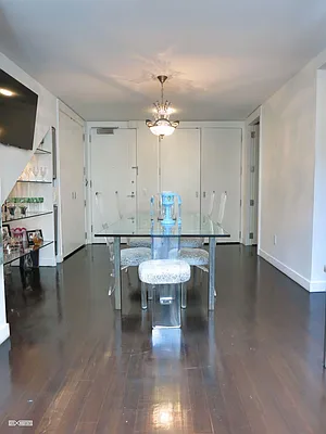 Rented by Citi Habitats | media 18