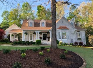 23 Silver Knoll Ct, Greer, SC 29651