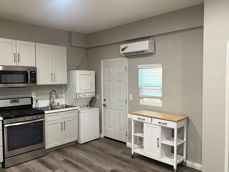 10988 Sumac Ct — Photo 3