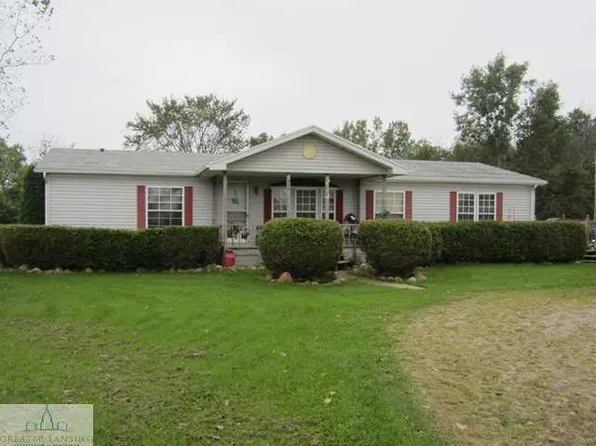 972 E Wilson Rd, Saint Johns, MI 48879