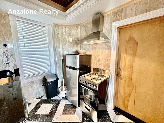 3 N Hudson St #3 — Photo 7