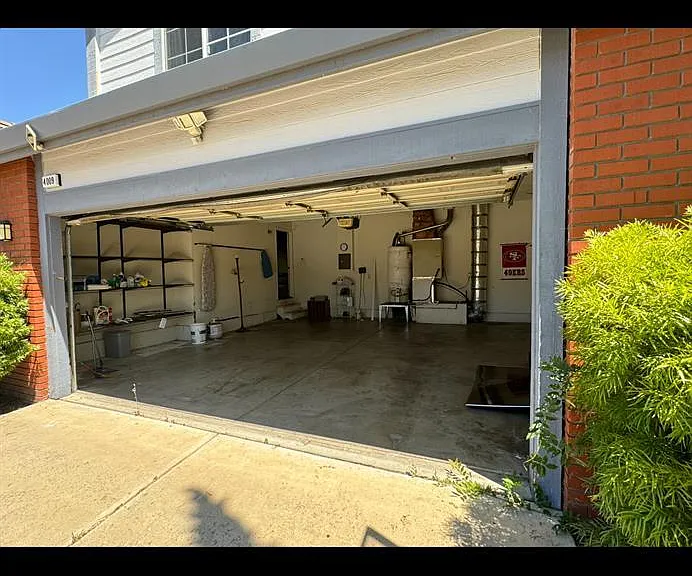 4009 Pillsbury Ct — Photo 2
