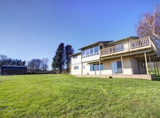 2405 Douglas Rd, Ferndale, WA 98248