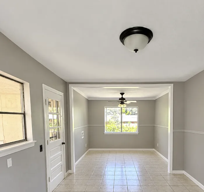 3 bed, 1.5 bath, 1204 sqft, $1,695 — Photo 4