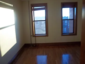 Rented by Maximus Realty Group