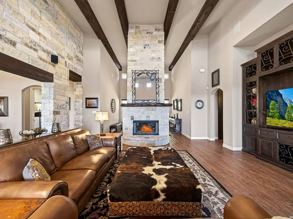 25011 Caliza, Boerne, TX 78006