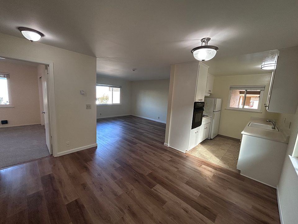 1st image of 131 Irene Ct APT 15