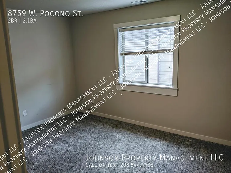 8759 W Pocono Ln — Photo 11