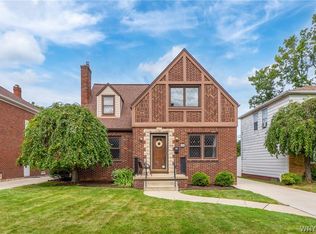 90 Hendricks Blvd, Amherst, NY 14226