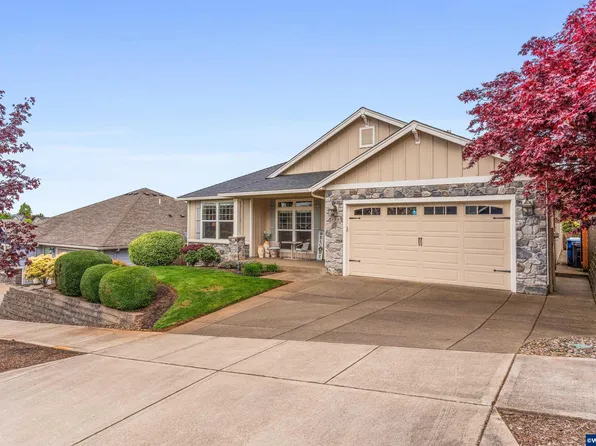 626 Golden Eagle St NW, Salem, OR 97304