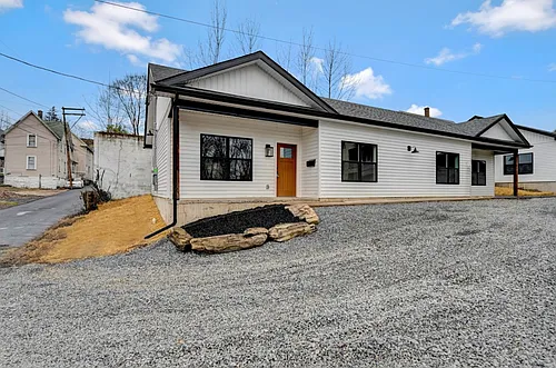 629 Prescott Ave #2 Photo 1