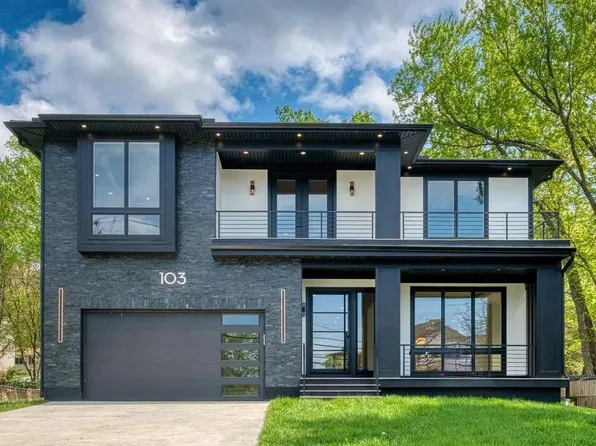 103 Saint Andrews Dr NE, Vienna, VA 22180