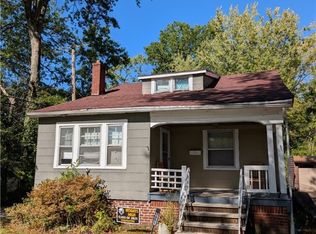 3451 Hartwood Rd, Cleveland Heights, OH 44112