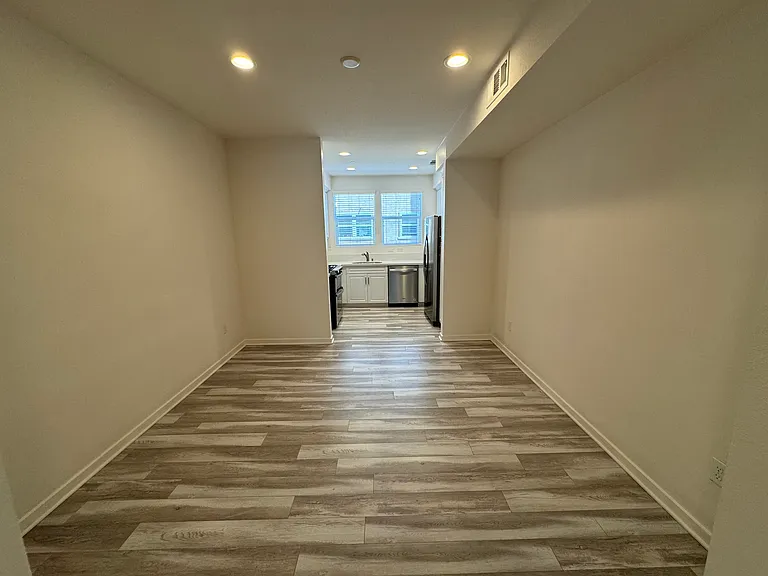 2nd floor: dining room (view from living area)