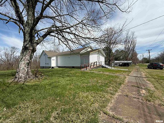 3rd image of 300 W Borton Ave