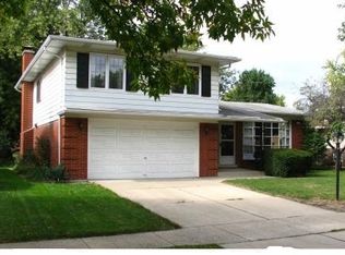 422 N Arizona Ave, Glenwood, IL