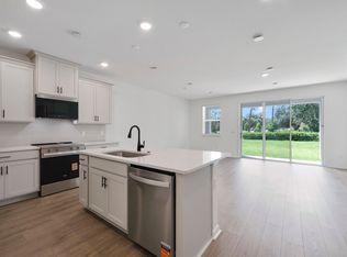 509 Southern Edge Way, Sanford, FL 32771