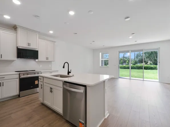 509 Southern Edge Way, Sanford, FL 32771