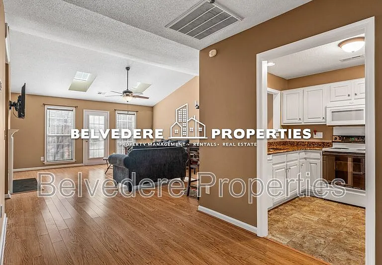 4406 Single Tree Ln — Photo 9