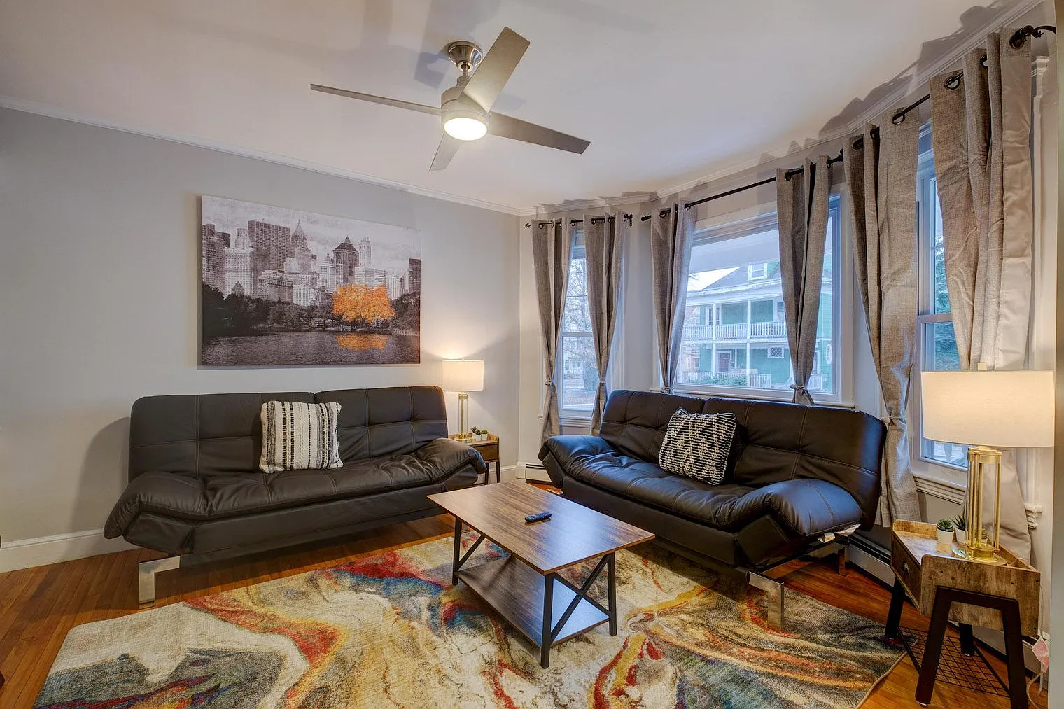 2 bed, 1.0 bath, 1097 sqft, $2,763 — Photo 1