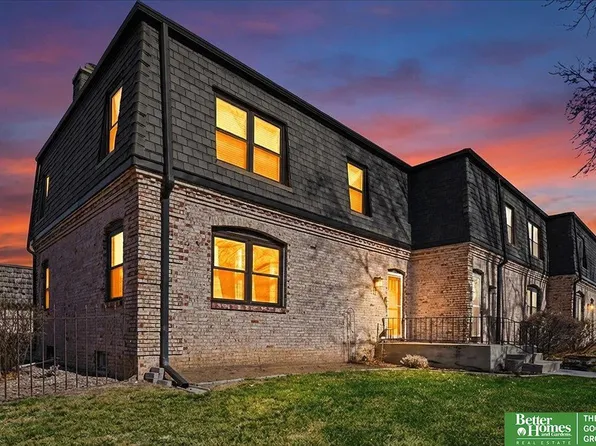 12796 Deauville Dr #1-325, Omaha, NE 68137