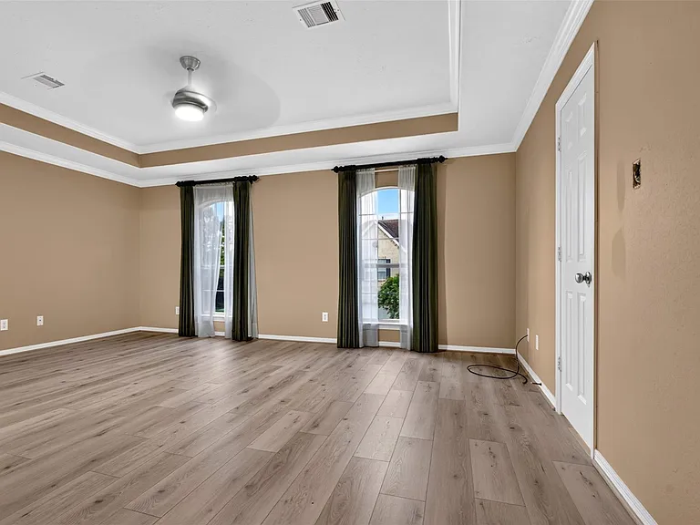 14519 Basalt Ln — Photo 17