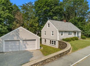 11 Ruskin Ave, Methuen, MA 01844