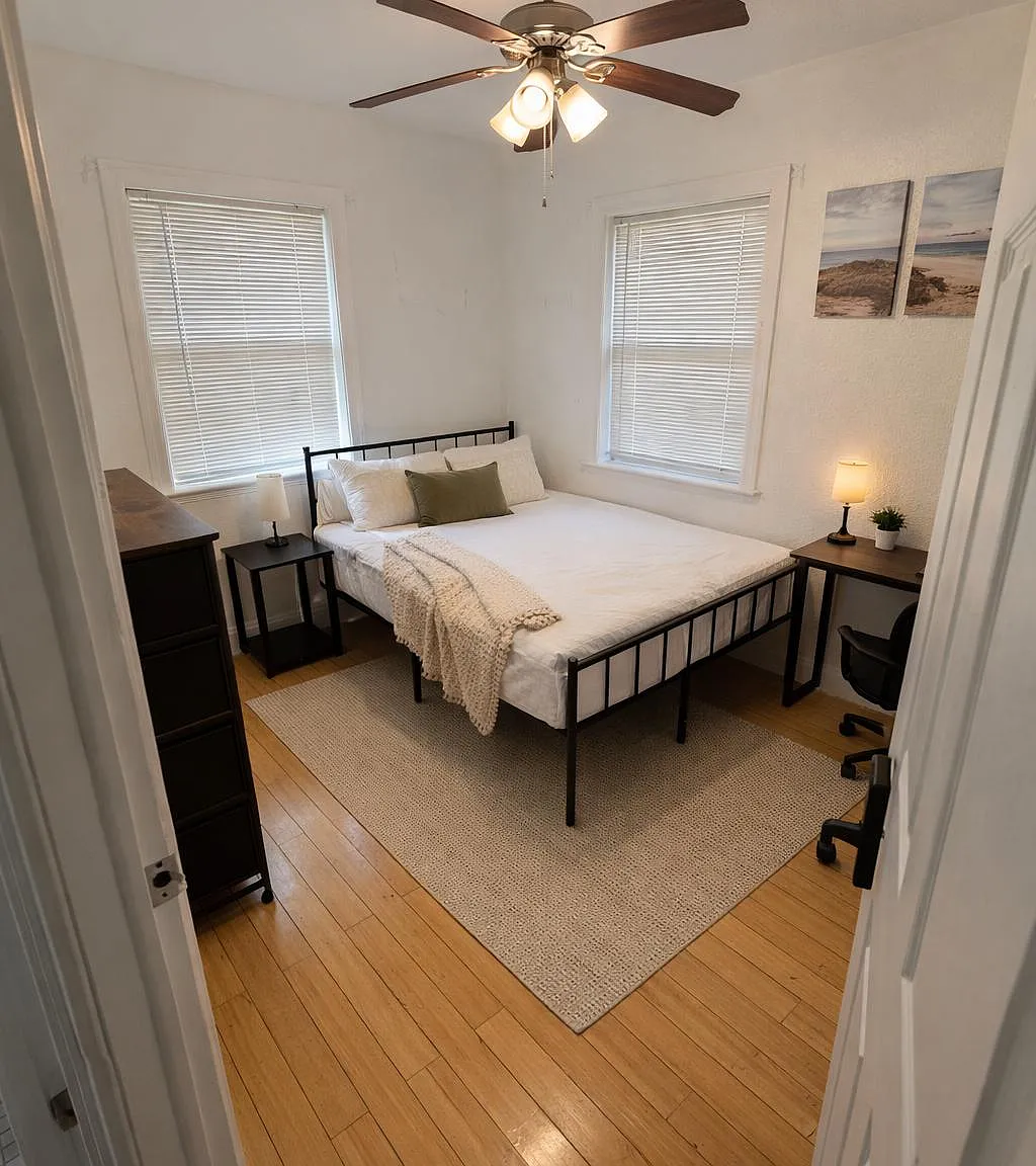 4 bed, 1.0 bath, 958 sqft, $931 — Photo 1