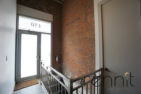 Rented by Rennit Inc. | media 20