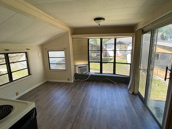 2nd image of 6025 New Tampa Hwy #9