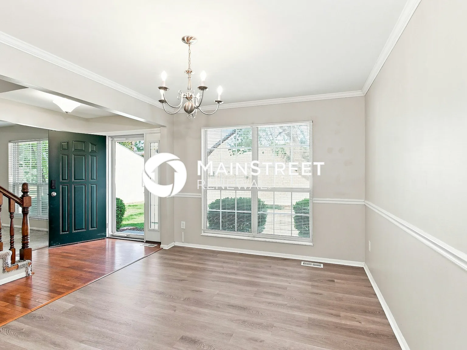 3810 Silas Creek Dr — Photo 4