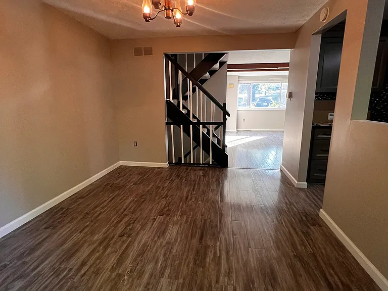 3106 Laurel Ridge Cir — Photo 8