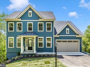 30 Lakeridge Dr, New Market, MD 21774