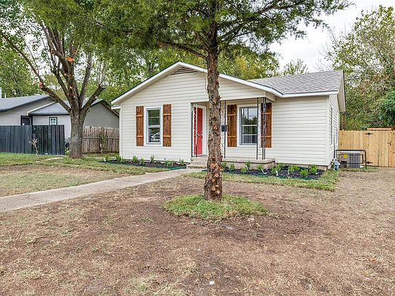 3rd image of 5029 Lyndon Dr