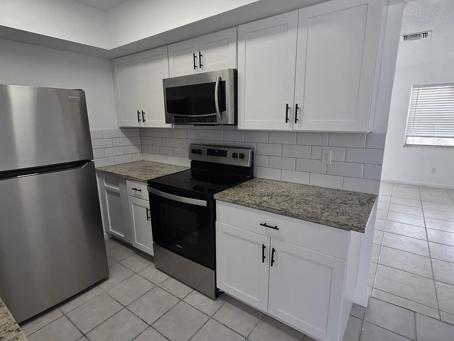 2 bed, $1,975 — Photo 1