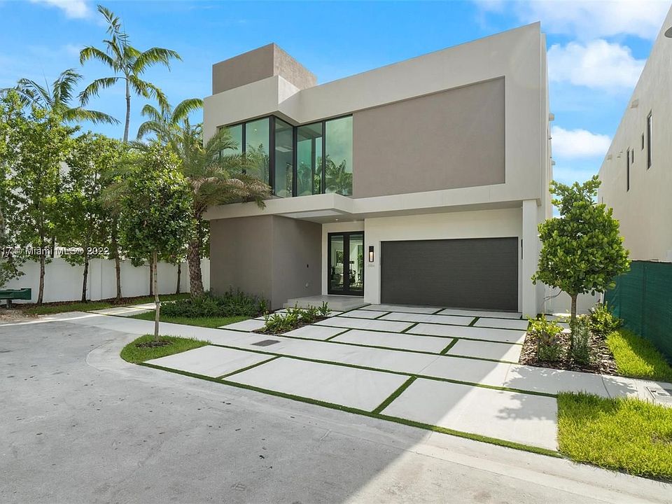 1st image of 6814 NW 104th Ct #6814