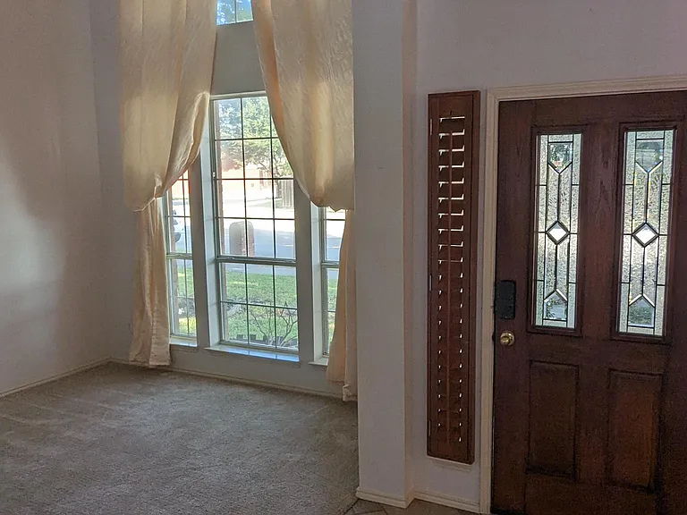 5001 Highlands Dr — Photo 19