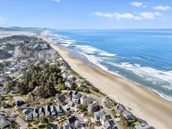 2729 SW Anchor Ave, Lincoln City, OR 97367