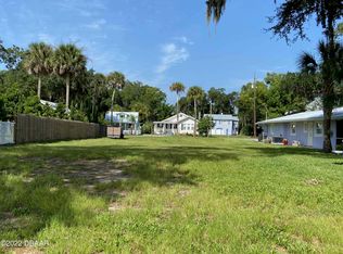 622 N Riverside Dr, New Smyrna Beach, FL 32168