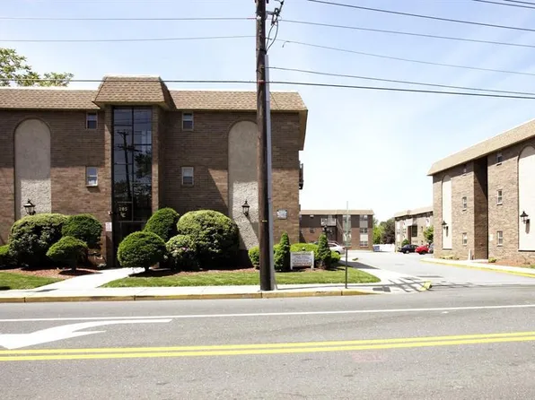 205 Bergen Tpke APT 2A, Ridgefield Park, NJ 07660