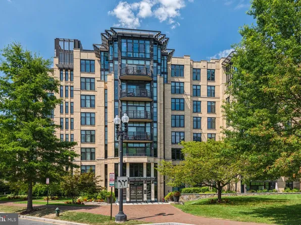 4301 Military Rd NW APT 504, Washington, DC 20015