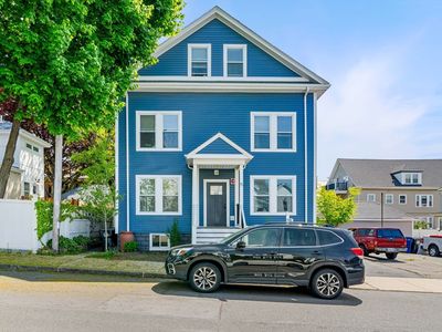 15 Cabot St #2, Salem, MA, 01970