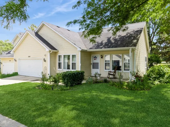 2343 Horned Owl Ct, Elgin, IL 60123